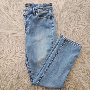 Talbots Flawless Five-Pocket Straight Leg Jeans 6P Blue Minimalist Preppy Mature